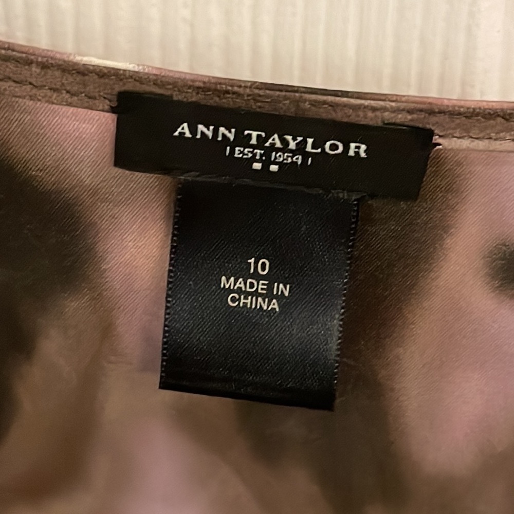 Ann Taylor Ruffle top blouse - Picture 3 of 3